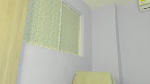 Meli-Mari  online show from February 22, 1:57 pm