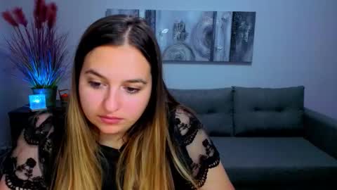 Maria online show from November 17, 8:28 am