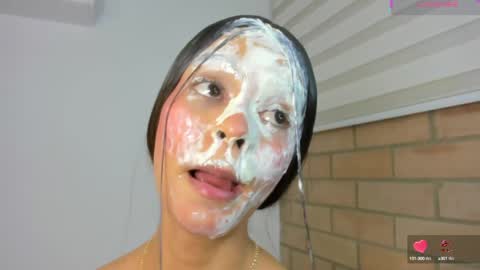 Snapshot of maria_sofii chatting on December 4, 5:54 am S O F I A  model independent online show from December 4, 5:54 am