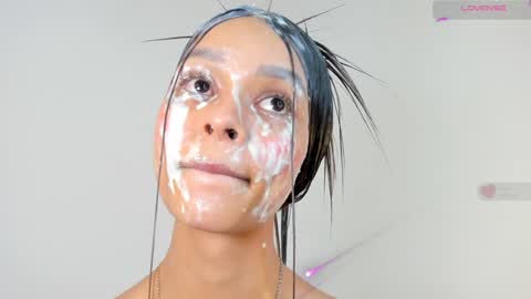 Snapshot of maria_sofii chatting on January 29, 2:10 pm S O F I A  model independent online show from January 29, 2:10 pm
