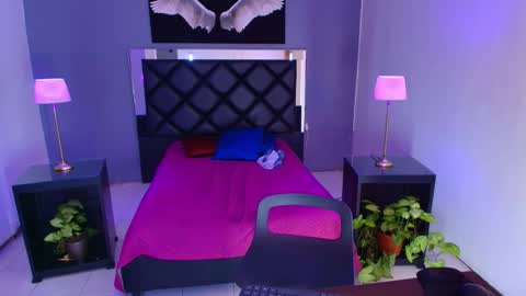 Snapshot of mariaa_9 chatting on January 31, 9:05 am MARIA online show from January 31, 9:05 am