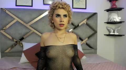 Marian online show from February 28, 2:42 am