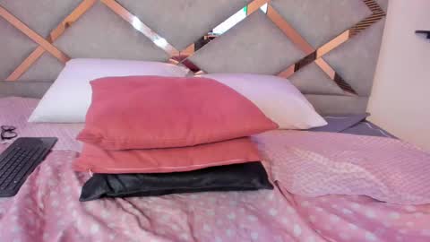 Marian online show from February 28, 8:53 am