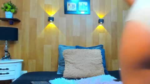 Snapshot of mariana_aangel chatting on February 11, 1:20 am Mariana Angel online show from February 11, 1:20 am