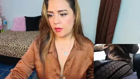 Mariana online show from May 6, 8:53 am
