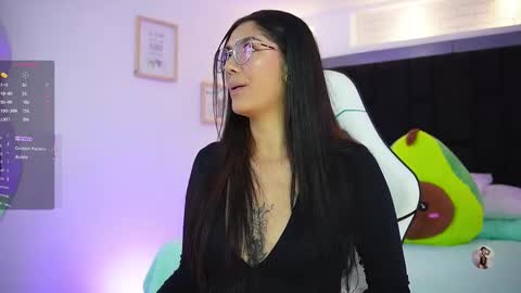 Mariana  online show from October 14, 6:55 pm