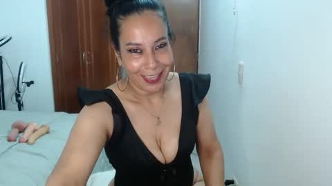 mariana_night online show from May 6, 1:44 am