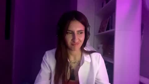 Monica online show from June 18, 5:29 pm
