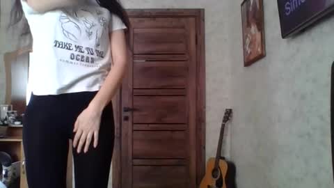 Nina Kiss online show from February 1, 10:45 am