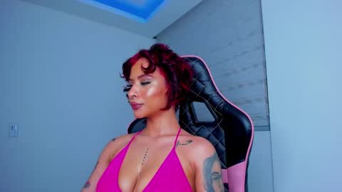 M A R I A N E online show from February 18, 4:58 am