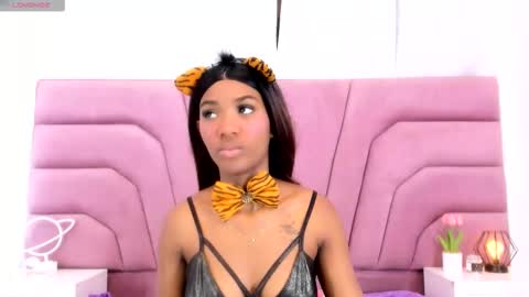 marianrosse online show from October 26, 8:52 pm