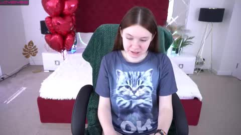 Snapshot of marich_ka chatting on February 21, 10:50 am MaRich Ka online show from February 21, 10:50 am