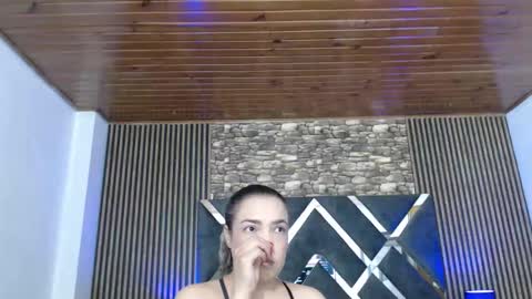 marie_hss online show from December 14, 3:35 am