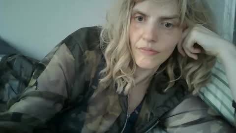 Mariejojo online show from May 30, 5:44 pm