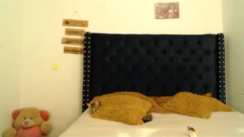 Mariie online show from March 9, 8:52 pm