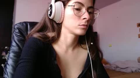 Mariie online show from February 5, 4:03 pm