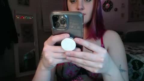 marigoldrue online show from March 5, 4:02 am