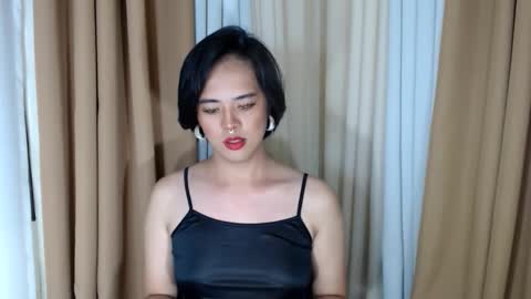 marikosue online show from November 22, 4:27 pm