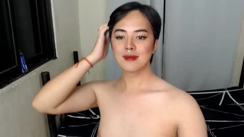 Snapshot of marikosue01 chatting on February 6, 3:09 pm marikosue online show from February 6, 3:09 pm