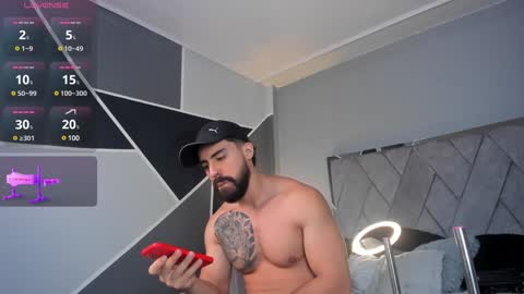 mark_broown_ online show from February 8, 7:59 pm