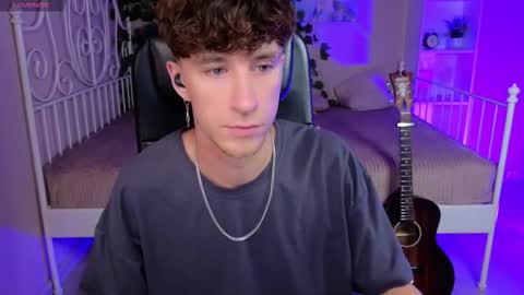 mark_caron online show from September 19, 8:12 pm