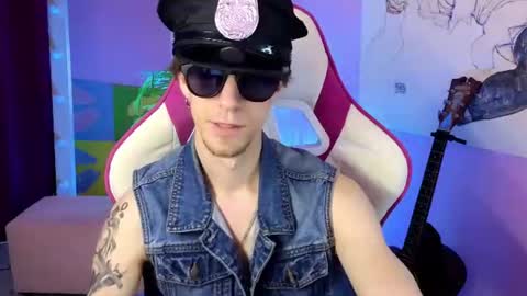 mark_caron online show from July 12, 8:23 pm