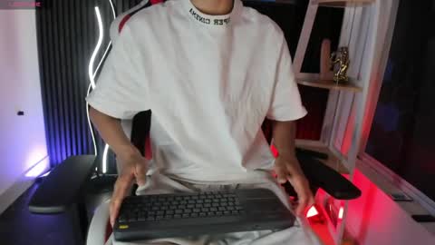 mark_diiaz online show from May 27, 12:13 pm