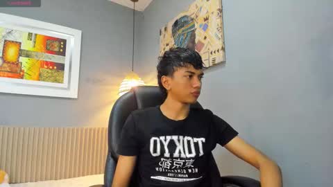 markbowie online show from January 18, 3:54 pm