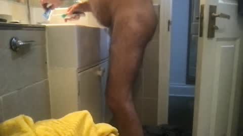 marklondonguy2023 online show from October 13, 9:44 am