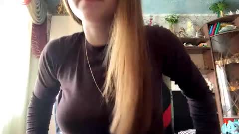 Lena online show from July 9, 9:13 am