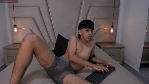 maroxcute online show from November 3, 11:44 am