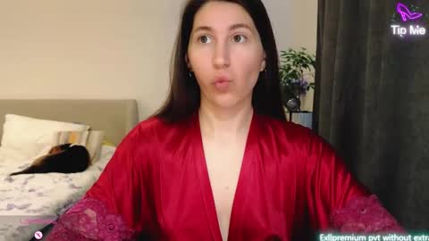 marrycolins online show from March 18, 2:39 am