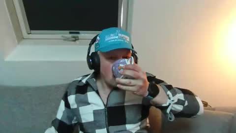 mars0481 online show from February 14, 9:45 am