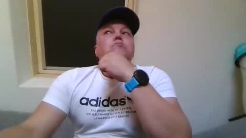 mars0481 online show from September 18, 10:41 am