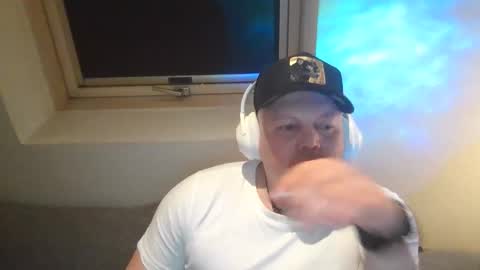 mars0481 online show from March 4, 2:30 am