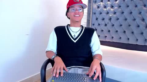 MARSHALL online show from March 18, 1:50 pm