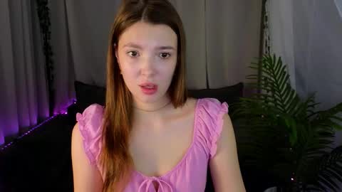 Snapshot of marshmelany chatting on October 23, 2:02 am marshmelany online show from October 23, 2:02 am