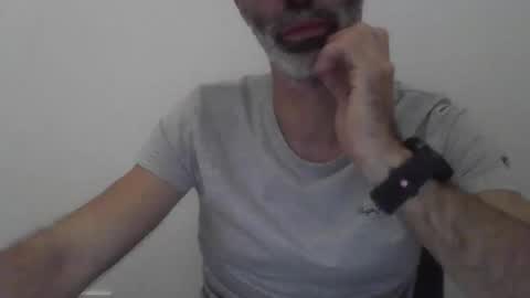 Snapshot of marsupilami_82_ chatting on September 11, 11:06 pm marsupilami_82_ online show from September 11, 11:06 pm
