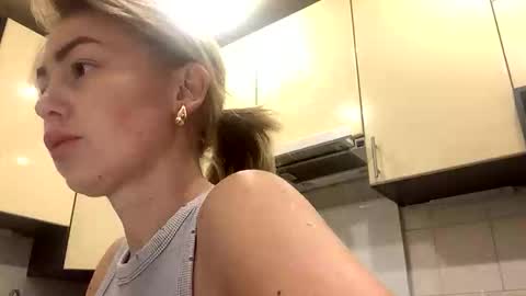 Marta online show from October 22, 2:08 pm