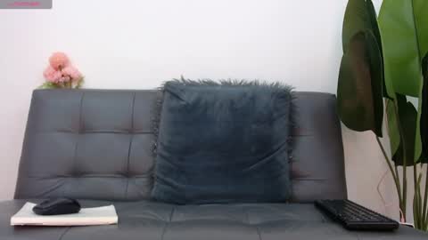 marthina thompson online show from February 5, 3:52 pm