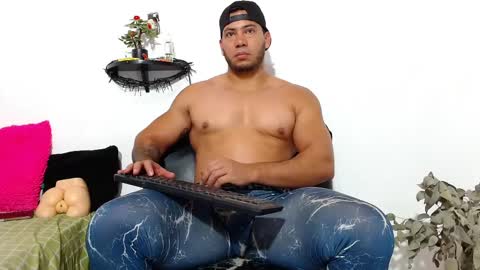 Martin instagrammartinfiit online show from March 4, 3:33 am