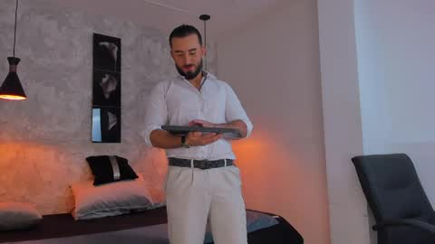 Martin Foster online show from April 19, 1:50 am