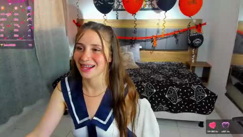  M A R T I N A  online show from October 9, 1:38 pm