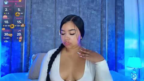 Martina Garcia online show from November 25, 8:18 pm