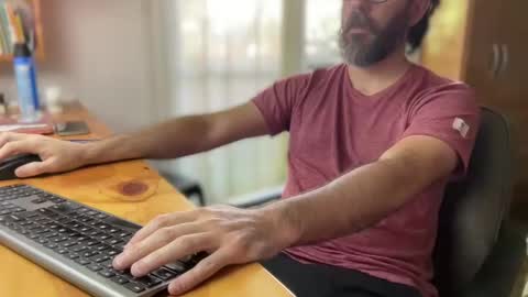 Martincito online show from December 26, 12:27 pm