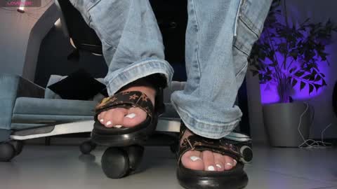 Martinna Bonnet online show from February 4, 10:32 am