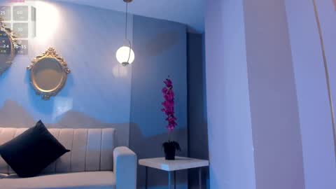 Martinna Bonnet online show from January 23, 4:15 pm