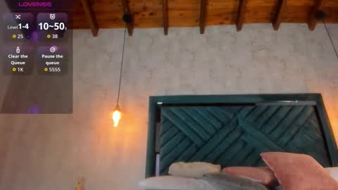 Snapshot of marttina_ruiz chatting on September 17, 8:01 pm Martina online show from September 17, 8:01 pm