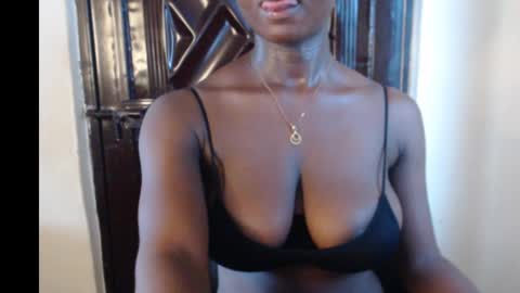 sonia online show from March 8, 3:13 pm