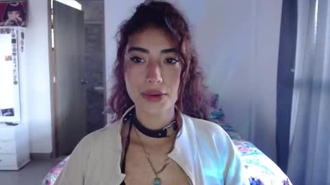 Snapshot of mary_jane1_ chatting on September 21, 2:32 pm mary online show from September 21, 2:32 pm